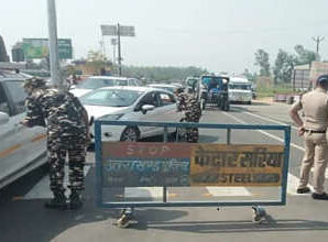 Mahakumbh: 740 pilgrims coming to Haridwar from 213 vehicles returned from the border, 37 found corona infected