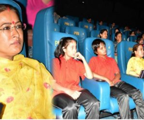 Cabinet minister Rekha Arya got emotional after watching the movie “The Kerala Story”, appealed to the common man.
