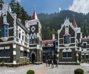 The High Court ordered the removal of the Vice Chancellor of Uttarakhand Ayurved University with immediate effect.